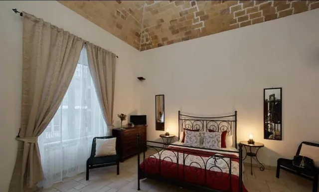B&B Xenia, Vasto