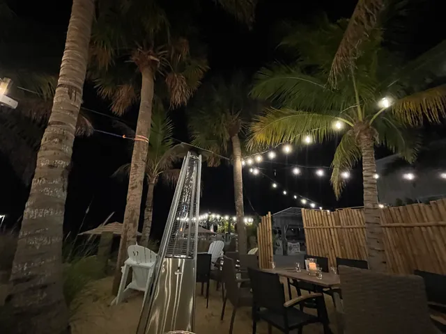 La Cabana Waterfront