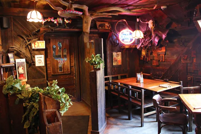 Magpie & Stump Mexican Restaurant + Bar