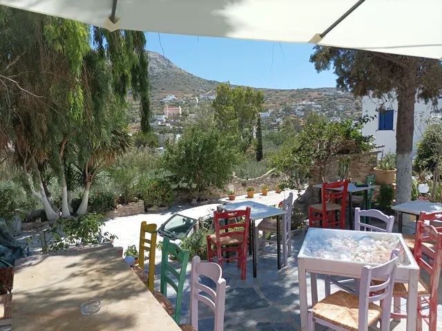 aposperitis coffee,food & drink kini syros