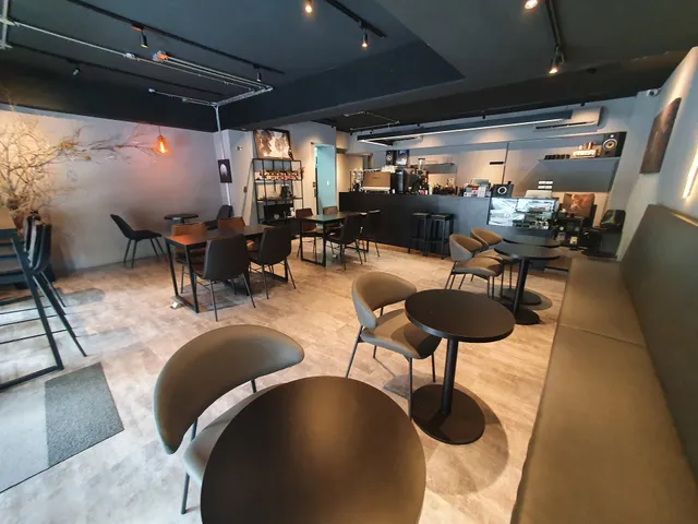 What’s Life Coffee Roasters