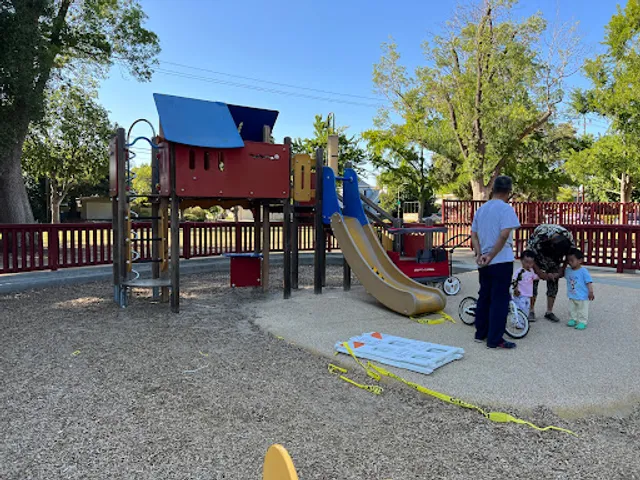 Mitchell Park Playground Water Fountains