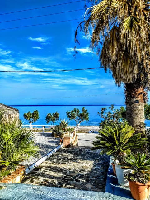 ILIOPOULOS Apartments