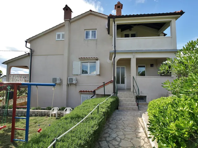 Apartmani Roza 358/359