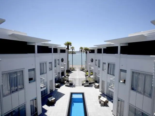The Waterfront Suites Paihia