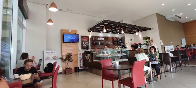 Fran’s Café Centro Médico Julio Adnet