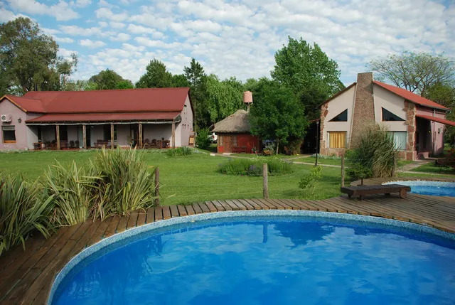 Cabañas y Salón de té-café Tierra Linda