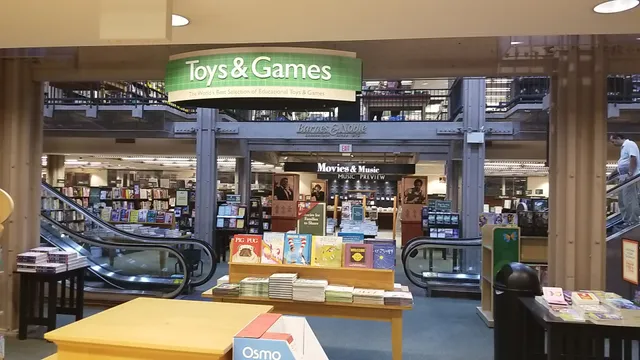 Barnes & Noble