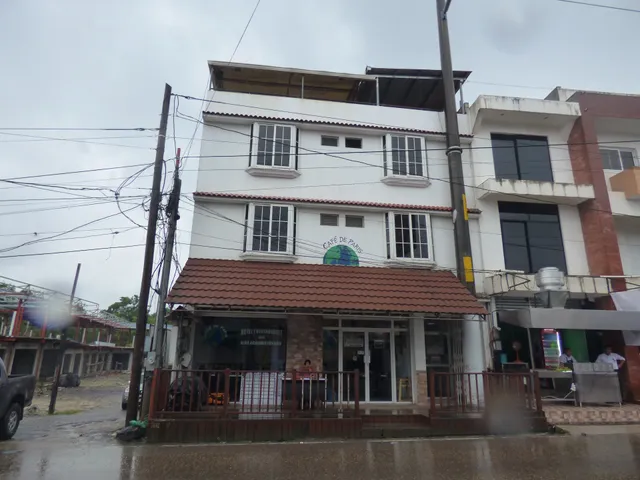 Hotel y Restaurante Cafe De Paris