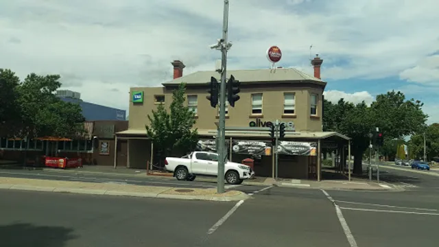 Castello's Olive Tree Hotel