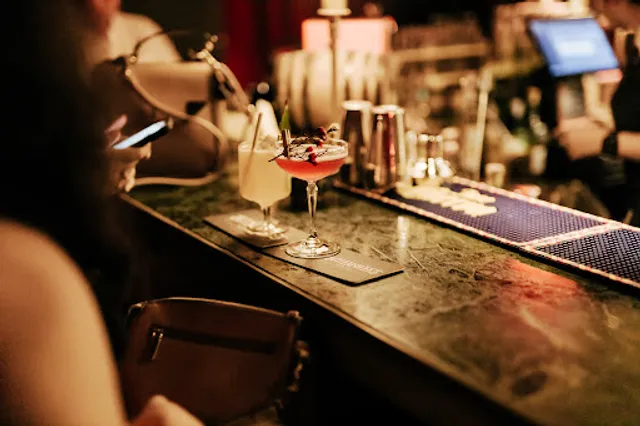 Bittersweet - Cocktail & Chocolate (비터스윗 - 칵테일 & 초콜릿)