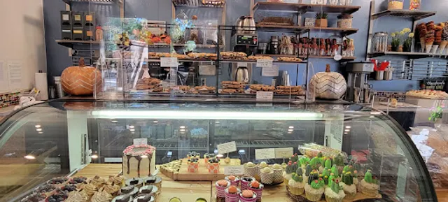 Cream & Cake Couture