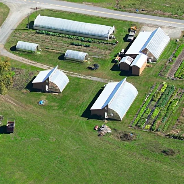 Carlin Farm's 4 Seasons Farm Market