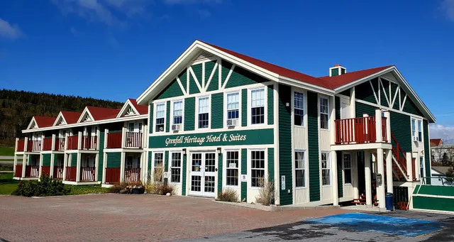 Grenfell Heritage Hotel and Suites