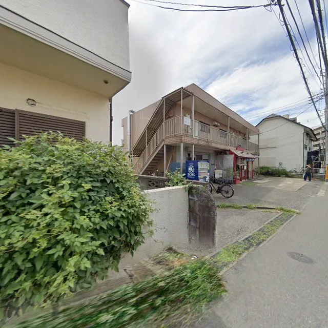 Ｅ−ＣＨＡＲ−ＣＬＵＢ