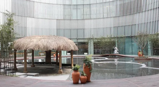 Jumeirah Himalayas Hotel Shanghai