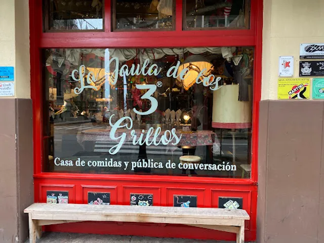 La Jaula de los Tres Grillos