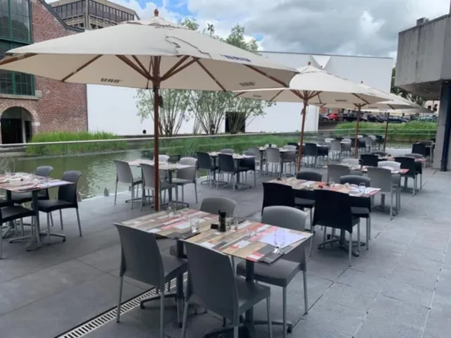 La banque restaurant brasserie