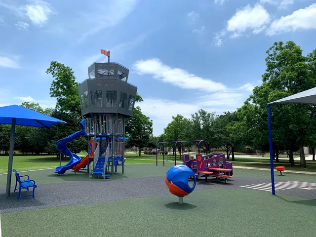 Lakeside Village Park At Virginia Parkway