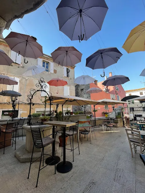 Aperitiv Bar "Circolo"