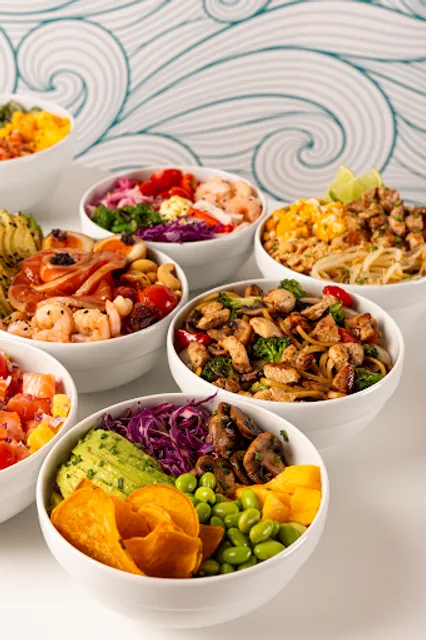 Marítimos Bowls • Poké, ceviche e noodles