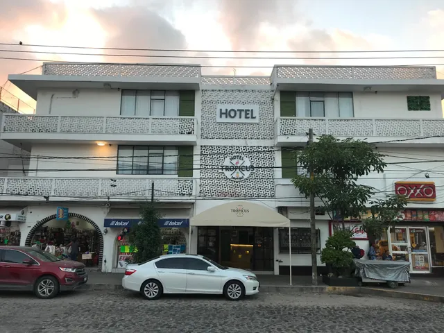 Hotel Tropicus