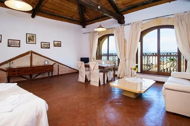 Buena Vista Apartments