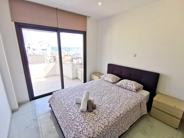 Sunny Daze Seaview Apartment