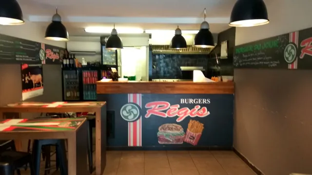 Regis Burger