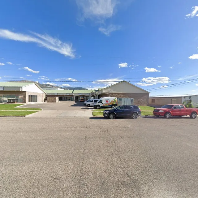 ALPINE COMMERCIAL CENTER