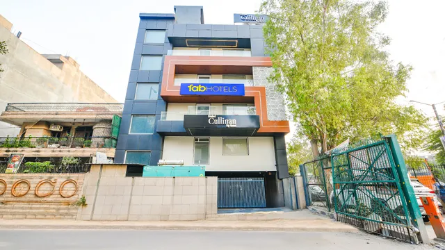 FabHotel Prime Elite Janakpuri