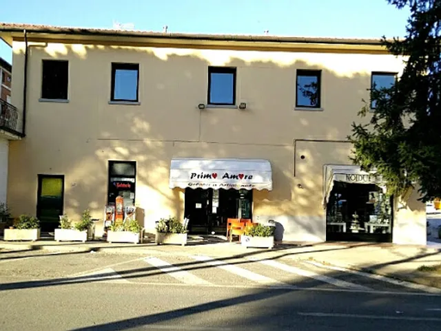 Gelateria Primo Amore (Camucia)