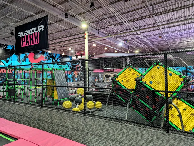 Flying Squirrel Trampoline Park