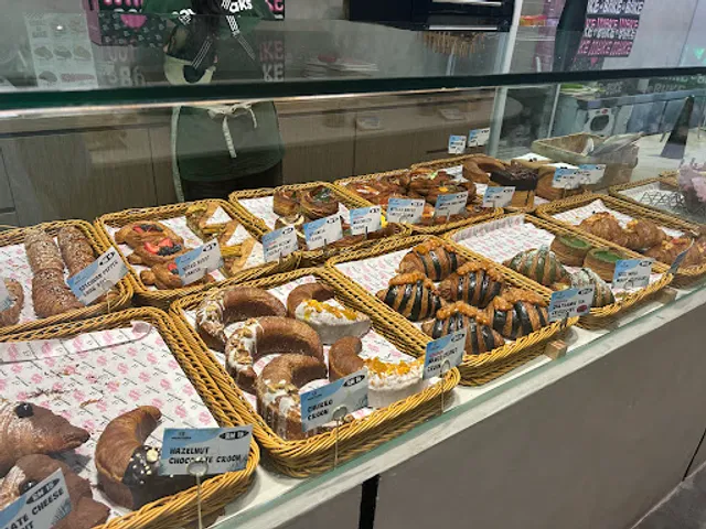 Seven Oaks Bakery Cafe Eco Botanic