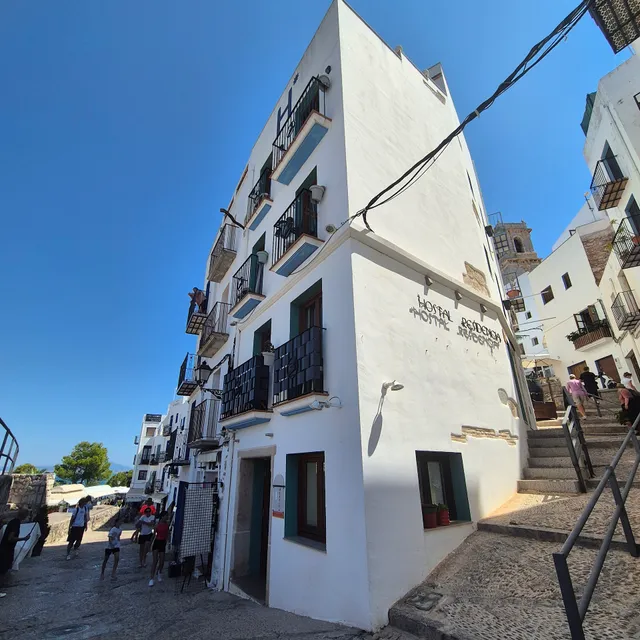 Hostal Temático El Peñón