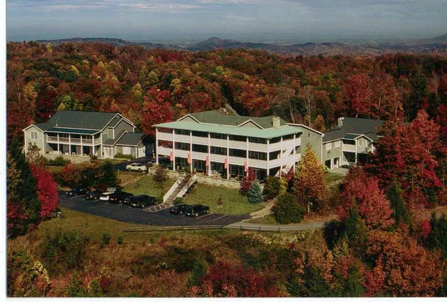 Hippensteal's Mountain View