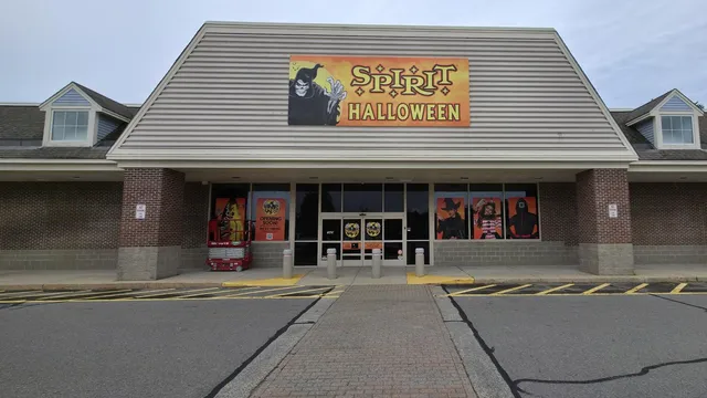 Spirit Halloween