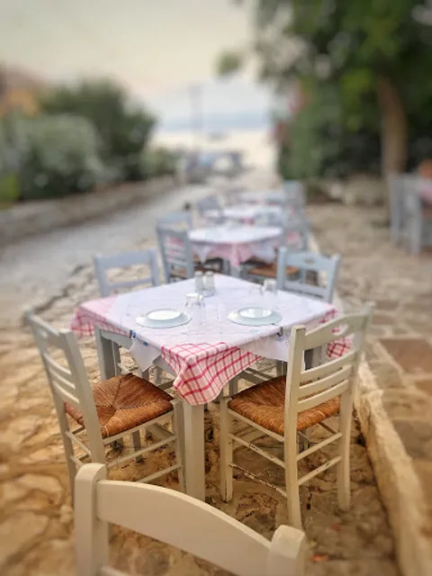 Taverna Christina
