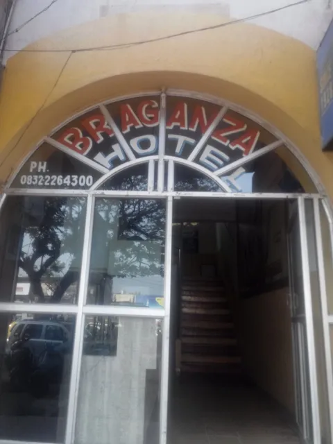 HOTEL BRAGANZA