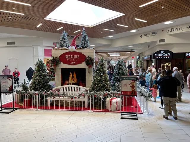 Red Cliffs Mall