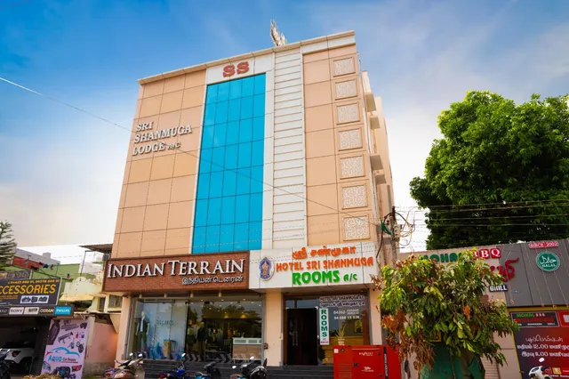 Hotel Sri Shanmuga