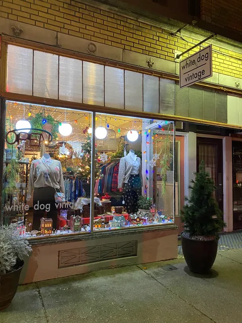 White Dog Vintage