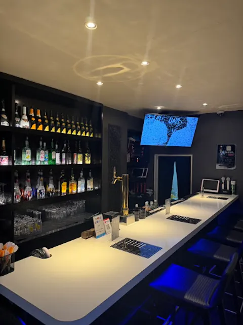 BAR ELBAF（エルバフ）鹿児島天文館店