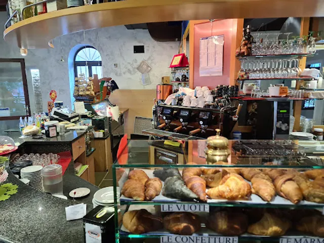 Caffetteria Fiji di Visentin E.