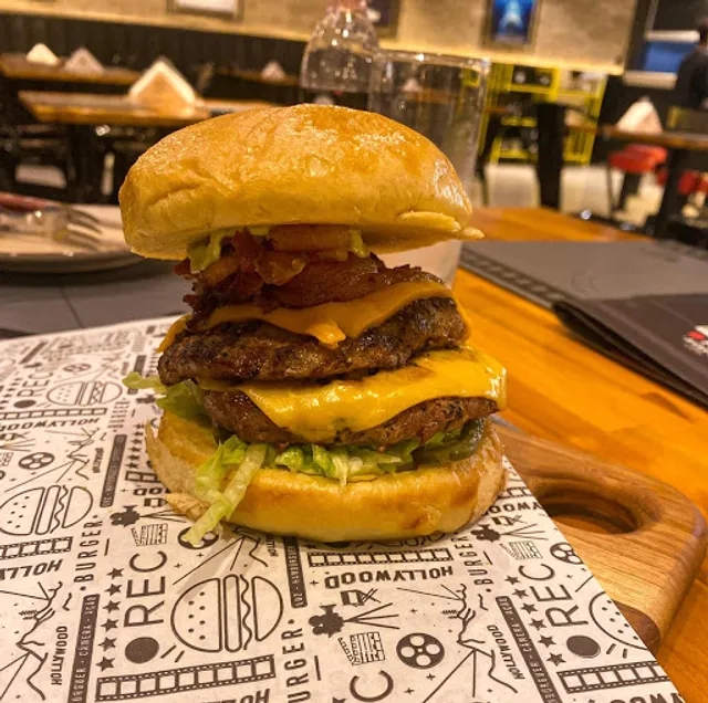 Hamburgueria Temática Rec Burguer Guarulhos