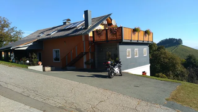 Friedrich Silvia, Gästezimmer