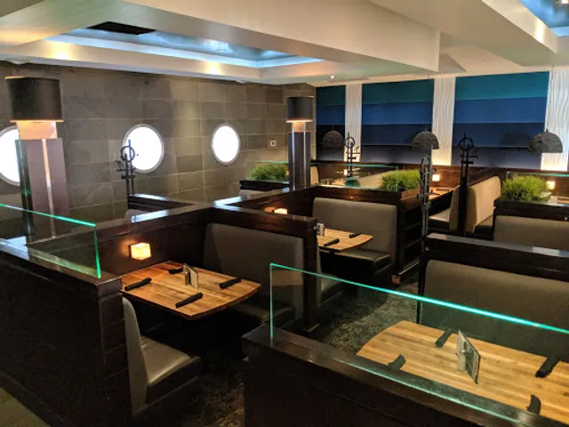 Moxies Scarborough Restaurant