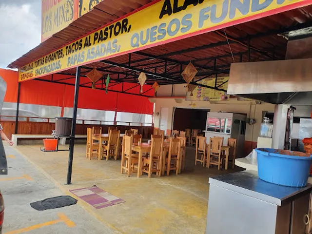 Taqueria Los Mixes