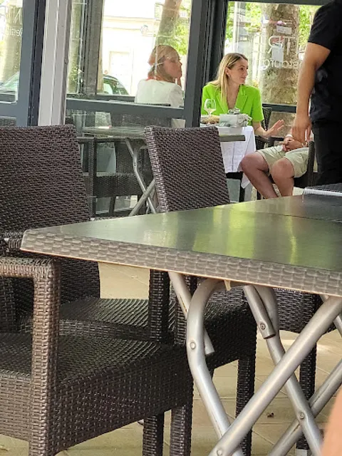 Le Centre Restaurant et Hôtel