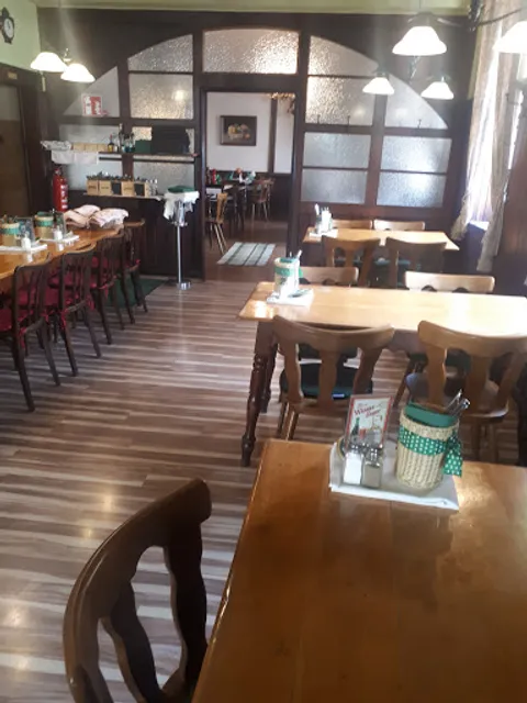 Gasthaus s' Eckbeisl 1190